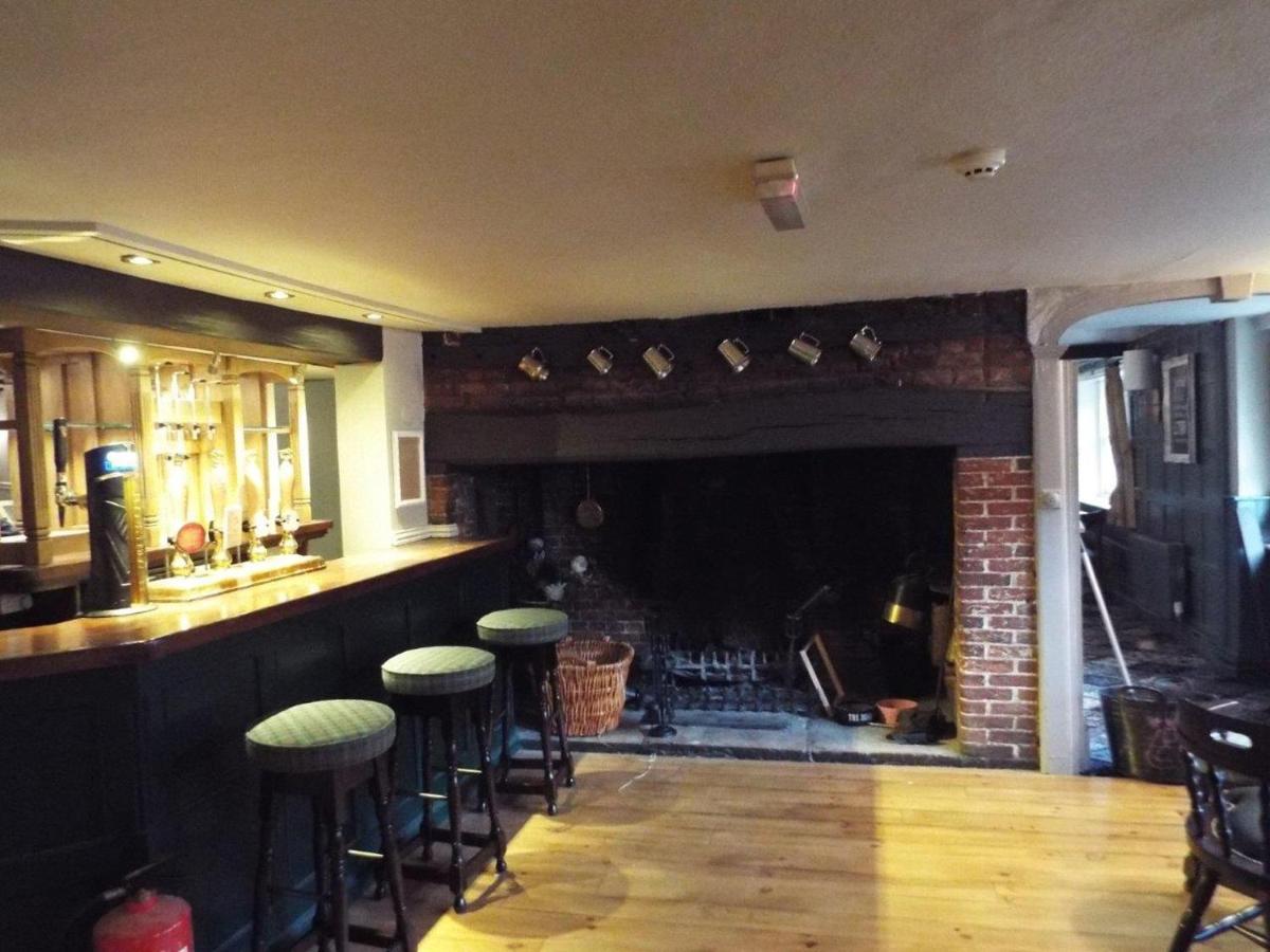 Original White Hart, Ringwood By Marston'S Inns Esterno foto