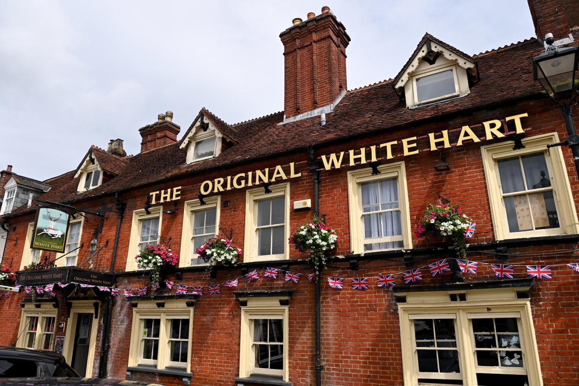 Original White Hart, Ringwood By Marston'S Inns Esterno foto